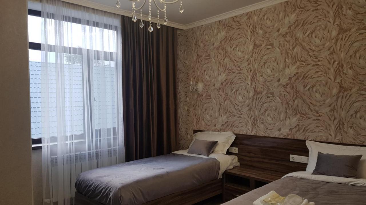 Nomad Hotel Bishkek Halal Exteriér fotografie